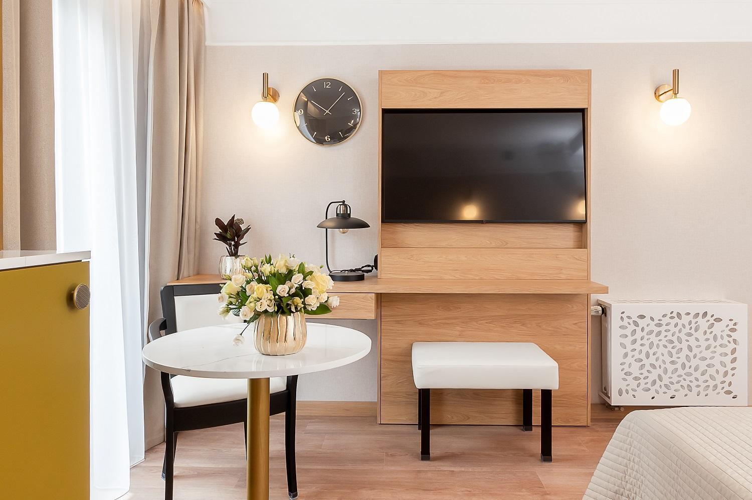 Hotel Medical Spa Malinowy Zdroj Solec Zdroj Ngoại thất bức ảnh